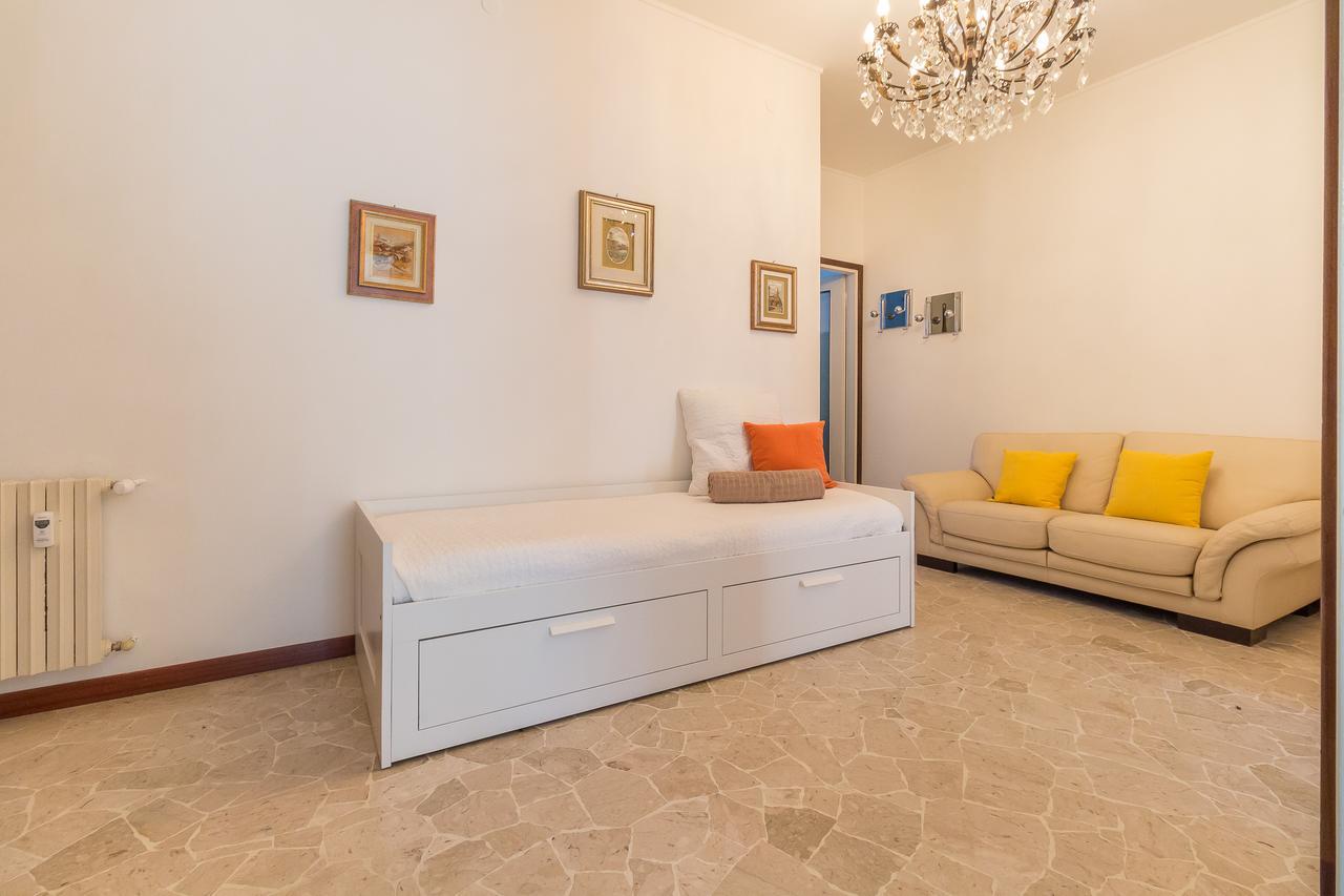 Appartamento Alessia's Flat- Sondrio M3 Milano Esterno foto