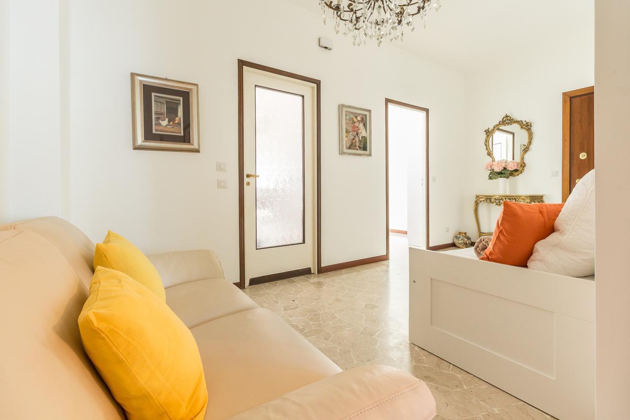 Appartamento Alessia's Flat- Sondrio M3 Milano Esterno foto