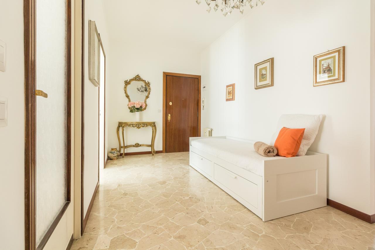 Appartamento Alessia's Flat- Sondrio M3 Milano Esterno foto